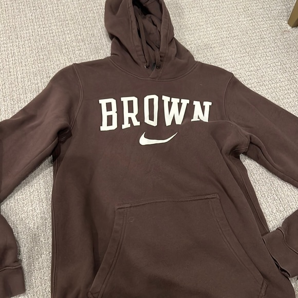 brown university nike